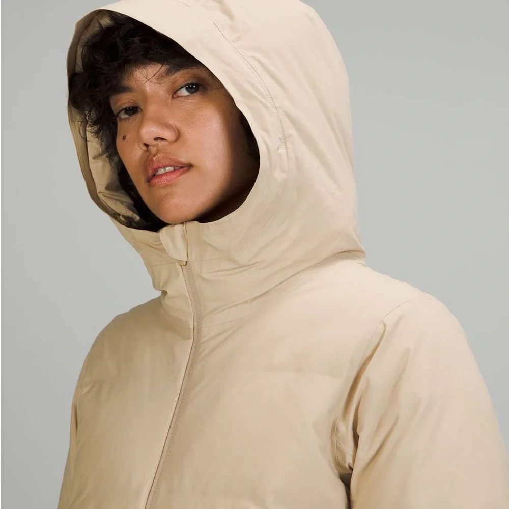 Lululemon Slush Hour Hooded Jacket - Picture 4 of 16